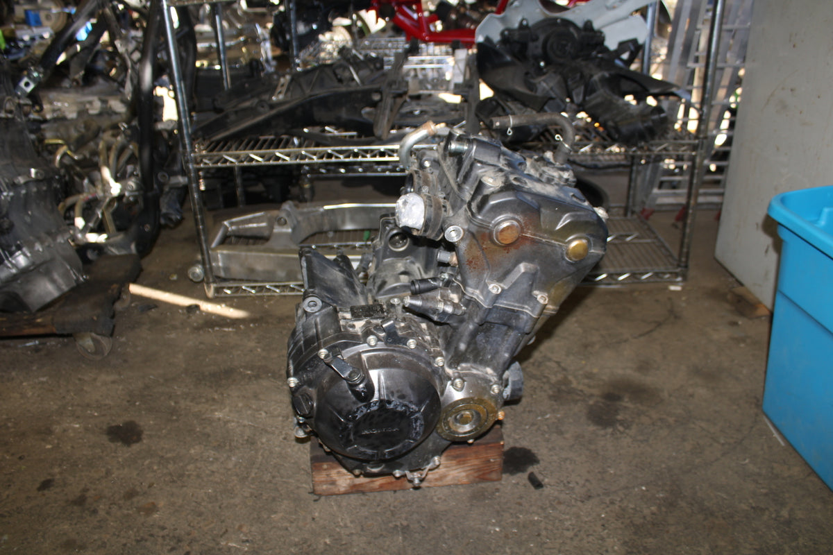 13-15 HONDA CBR500R ENGINE MOTOR BB704