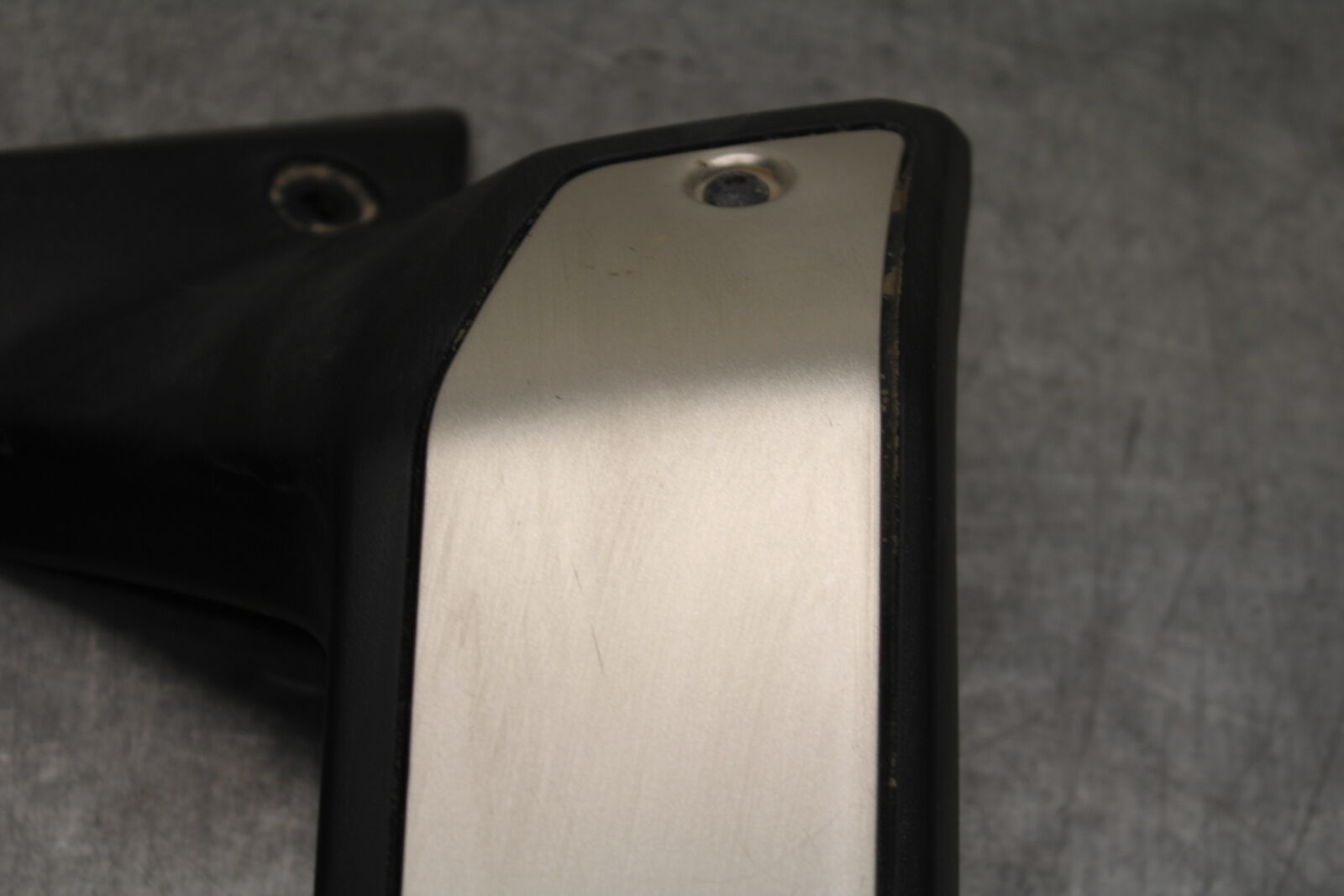 16-17 KAWASAKI VULCAN S 650 EN650 ABS RIGHT RADIATOR COVER GUARD BB731