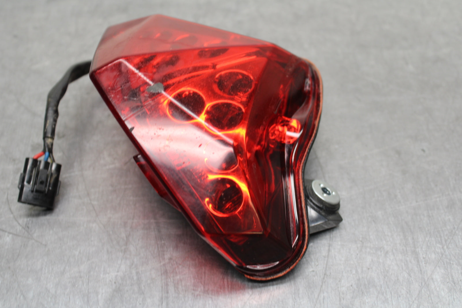 12-17 KAWASAKI NINJA 650 REAR TAIL TAILLIGHT BACK BRAKE LIGHT BB129
