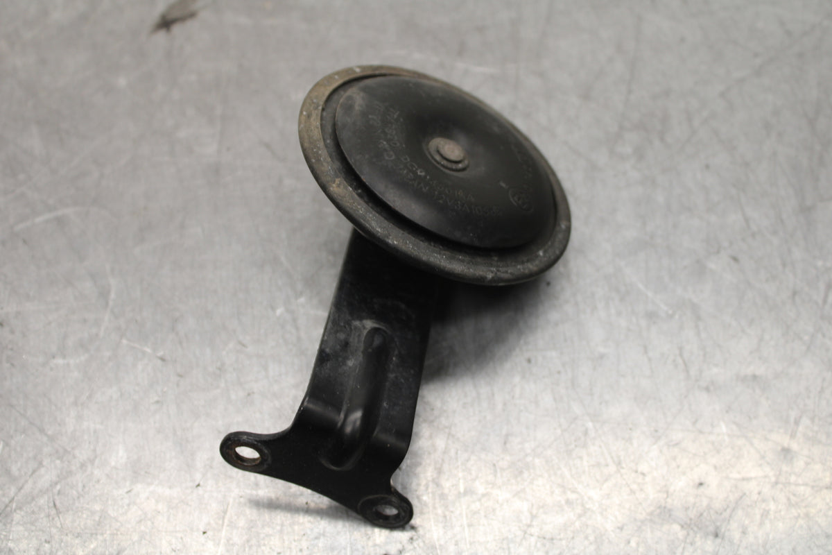 08-09 SUZUKI GSXR600 HORN SIGNAL BB728