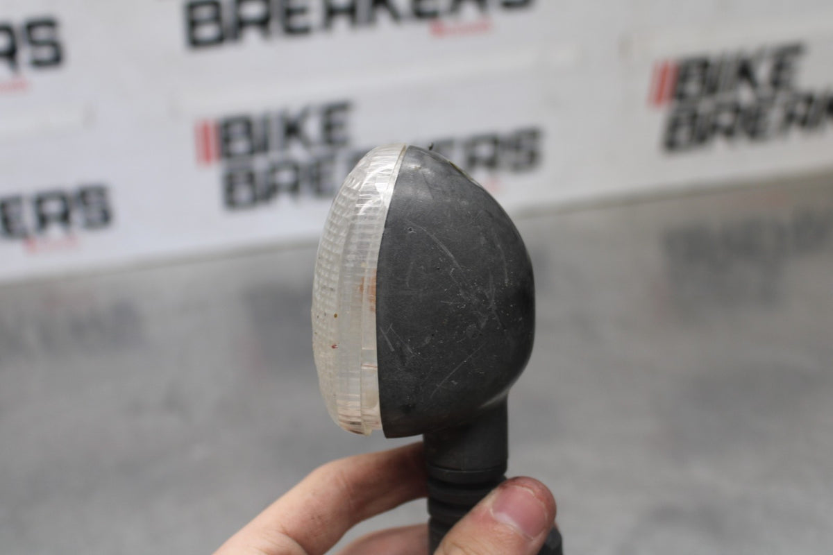 05-08 TRIUMPH SPEED TRIPLE 1050 FRONT TURN SIGNALS LIGHT INDICATORS BB933
