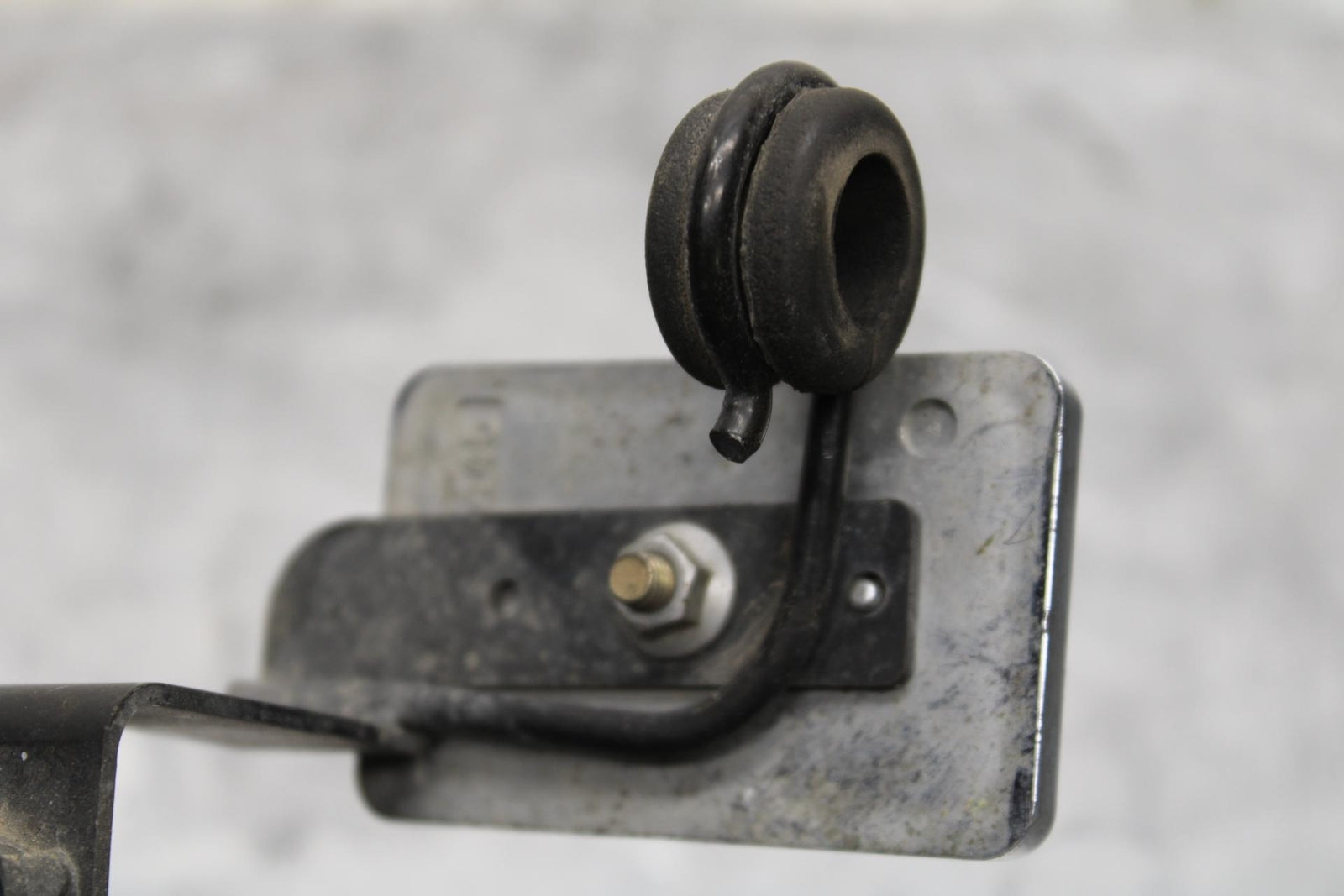 2005 Kawasaki Vulcan 1600 VN1600D Nomad REFLECTOR GARNISH MARKER BB556