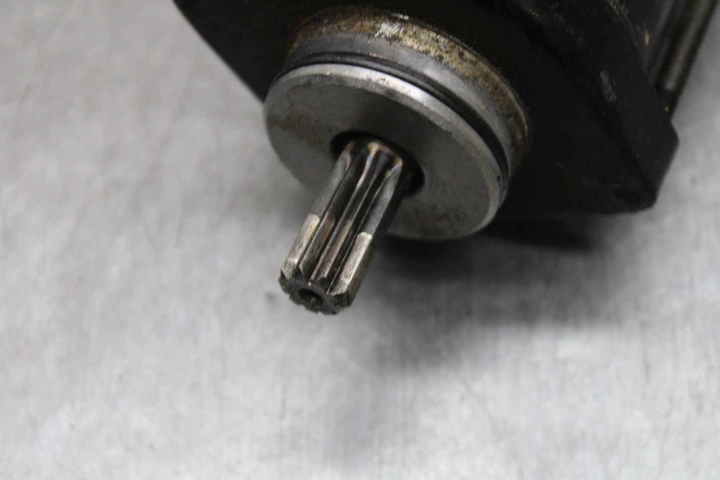 03-08 KAWASAKI VULCAN 1600 ENGINE STARTING STARTER MOTOR -DC 12V BB123