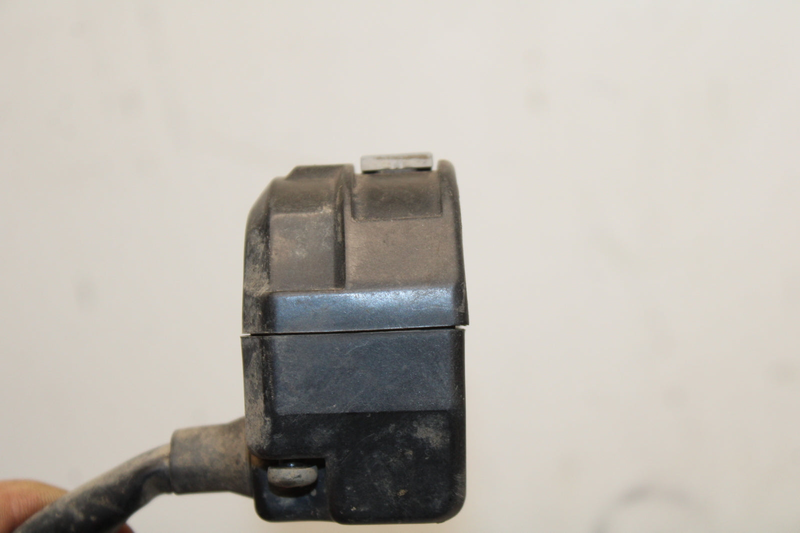 02-06 YAMAHA BANSHEE 350 LEFT HANDLE HANDLEBAR CONTROL SWITCH SWITCHES BB126