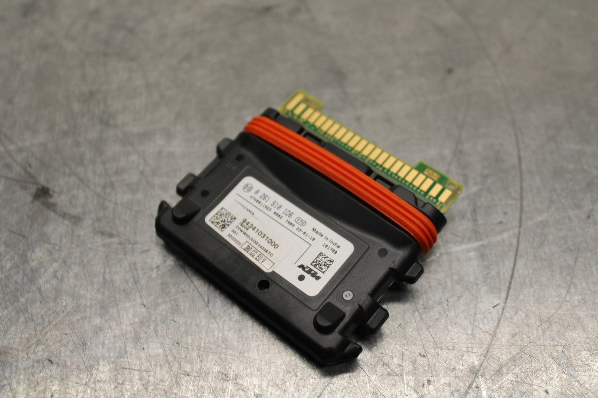 17-24 KTM 390 DUKE ECU COMPUTER CONTROLLER UNIT BLACK BOX ECM CDI  BB734