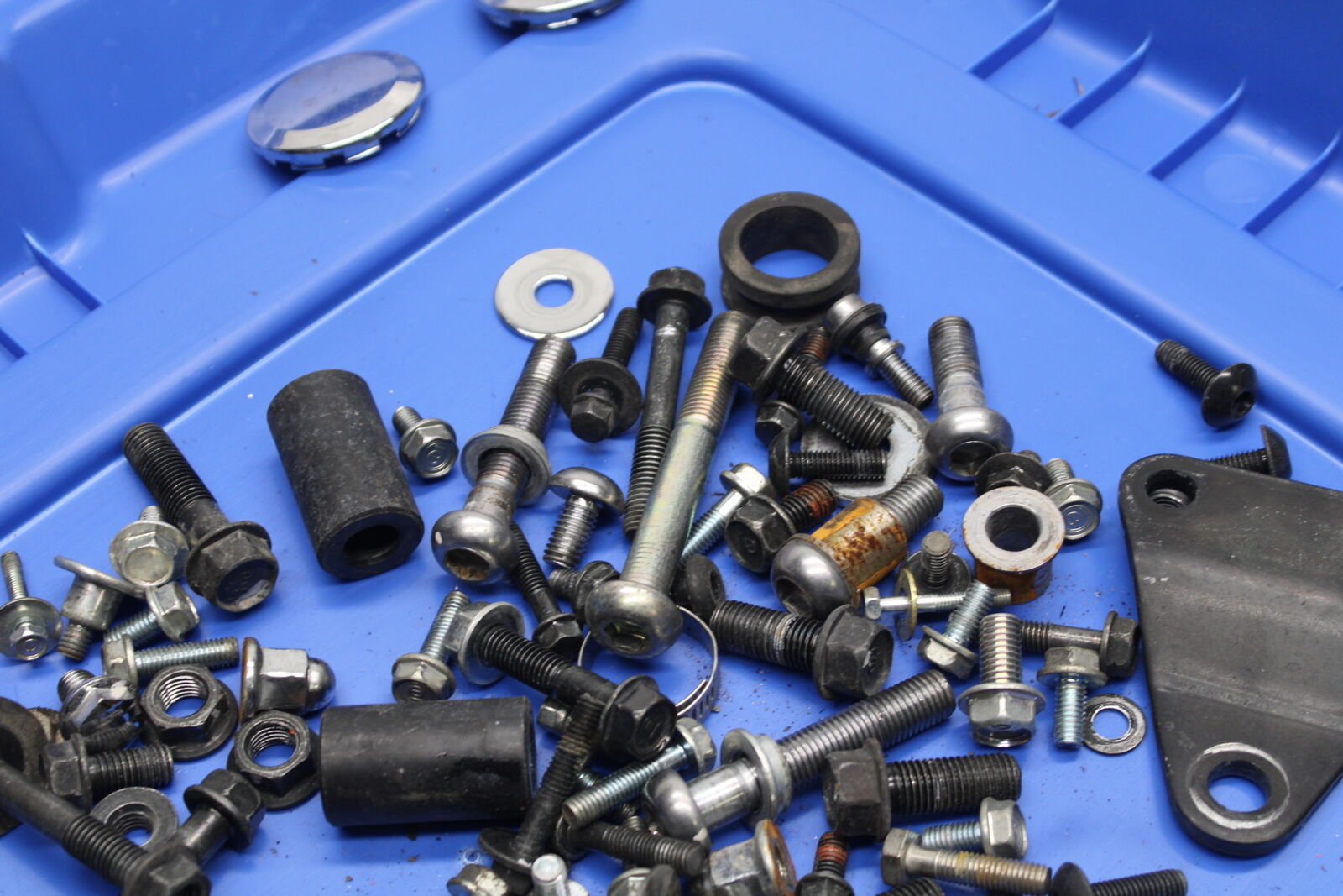 10-13 HONDA SHADOW RS 750 VT750RS MOUNTING BOLTS HARDWARE MOTOR SCREWS BB718