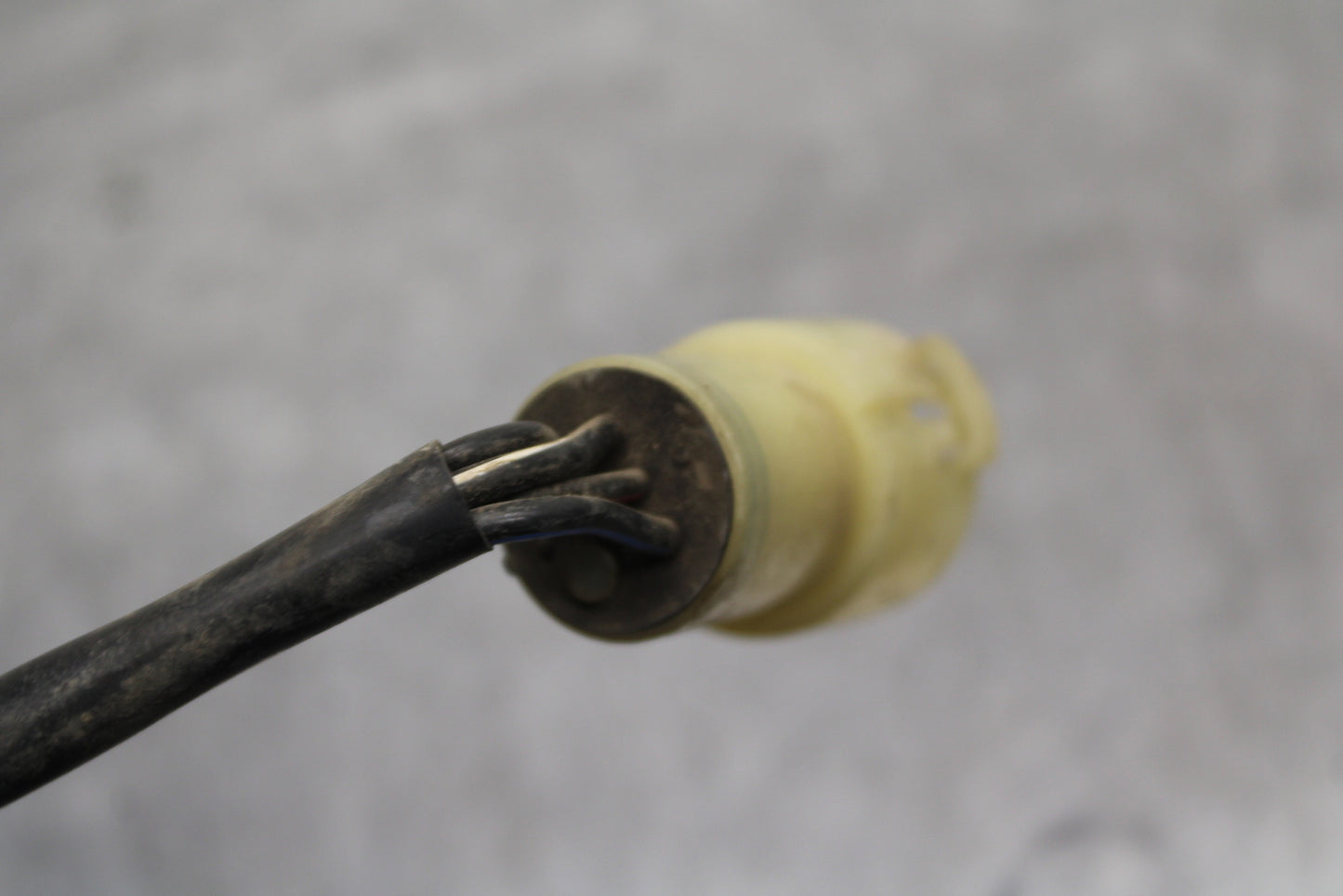 00-02 KAWASAKI NINJA ZX6R RECTIFIER VOLTAGE REGULATOR BB750