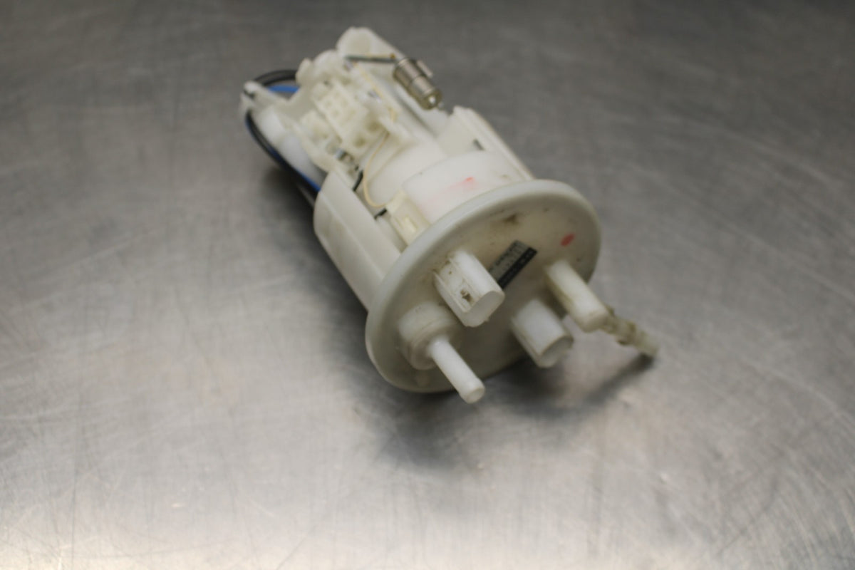 05 YAMAHA YZF R6 FUEL PUMP GAS PETROL SENDER UNIT BB858