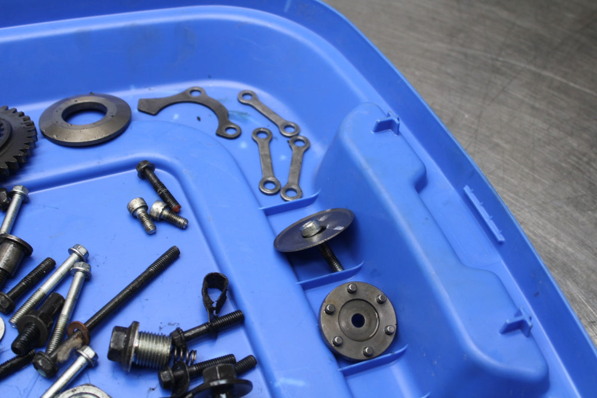 09 KAWASAKI NINJA 250R ENGINE BOLTS HARDWARE MOTOR SCREWS LEFTOVERS BB824