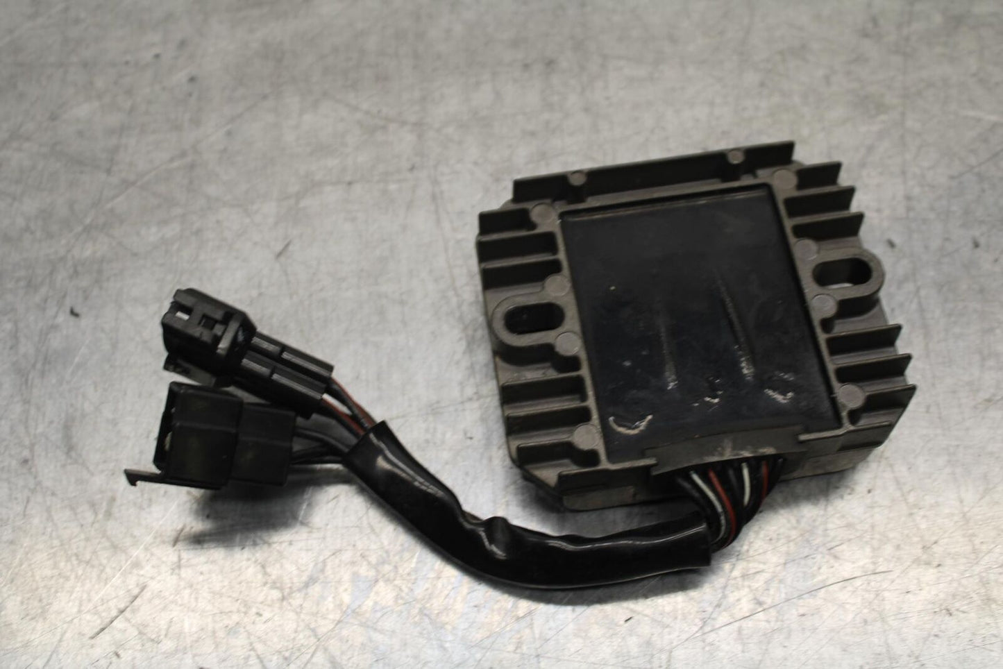 2006 Suzuki SV650 RECTIFIER VOLTAGE REGULATOR 32800-16G02 BB93