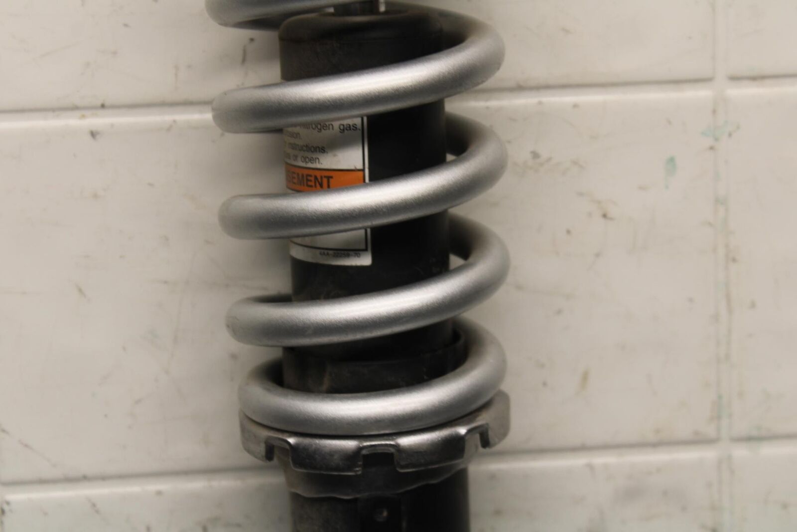 20-21 YAMAHA XSR900 REAR BACK SHOCK ABSORBER SUSPENSION B90-22210-20-00 BB599