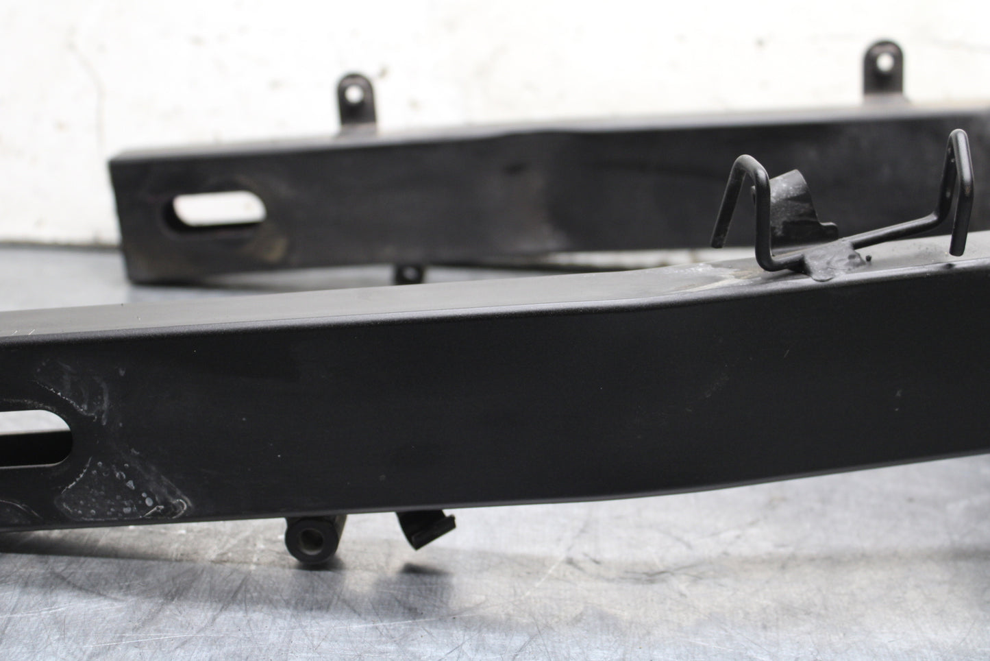 19-22 KAWASAKI Z400 REAR SWINGARM BACK SUSPENSION SWING ARM BB708