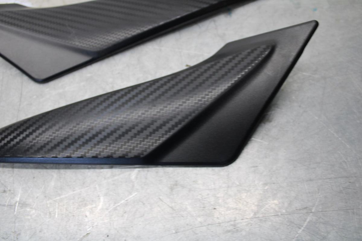 2017 Suzuki GSXR600 RIGHT LEFT GAS FUEL TANK PANELS COVERS TRIM SET COWLS  BB527