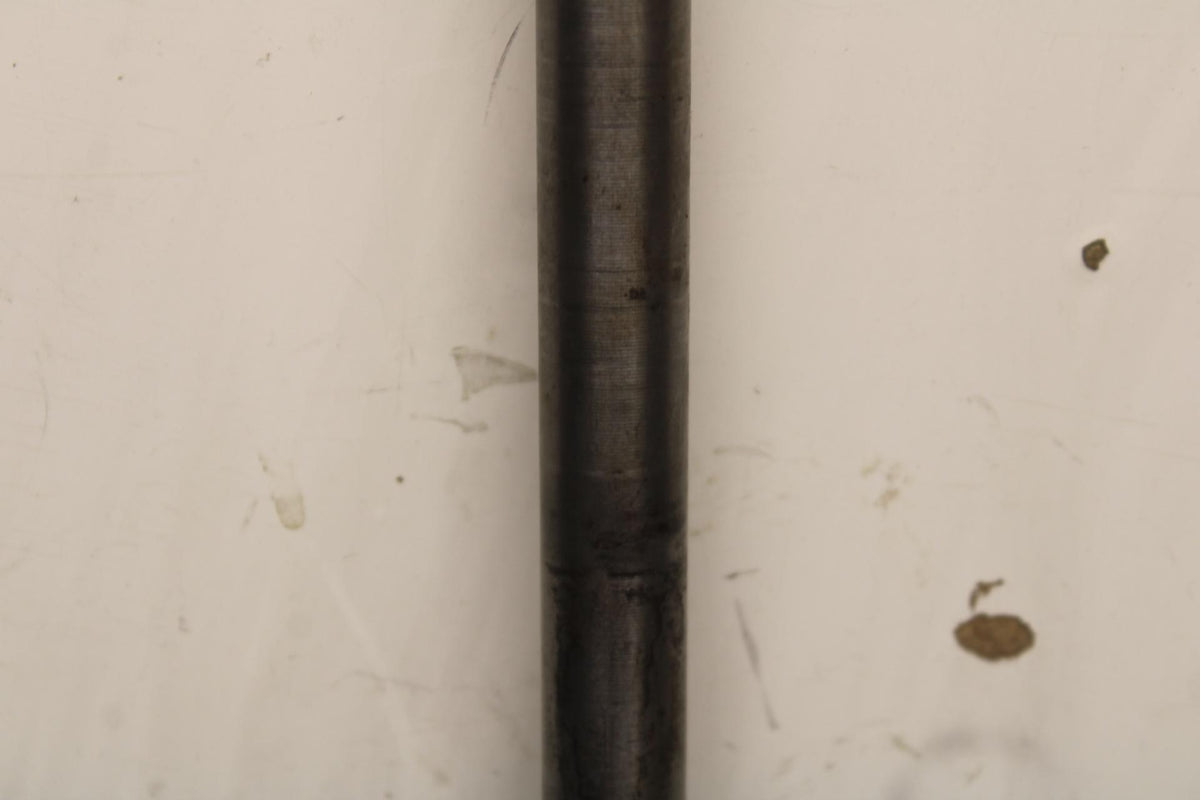 1983 Honda V45 Magna VF750C REAR AXLE BACK WHEEL RIM PIVOT BOLT AXEL BB91