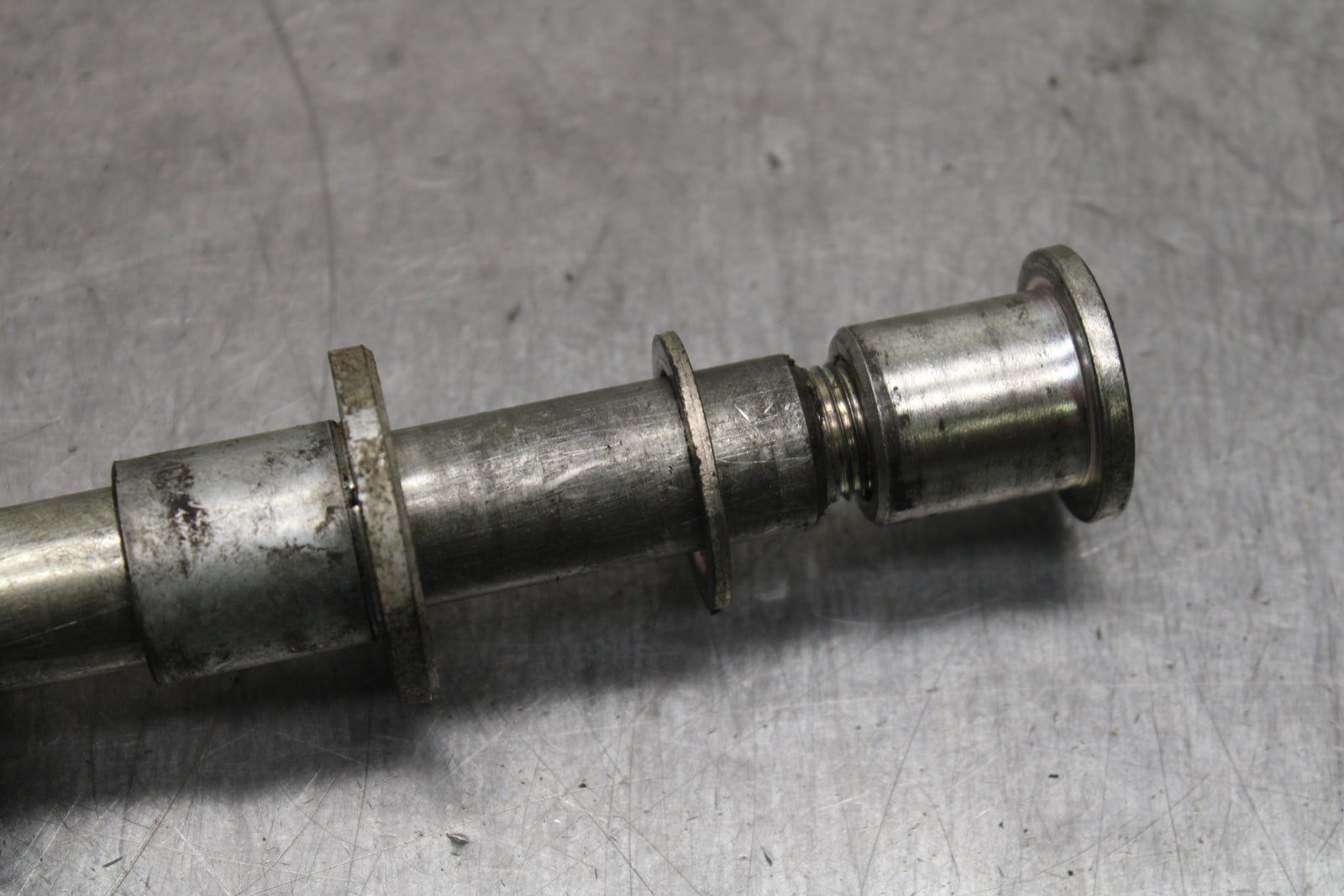 12-13 KAWASAKI Z1000 REAR AXLE BACK WHEEL RIM PIVOT BOLT AXEL BB743