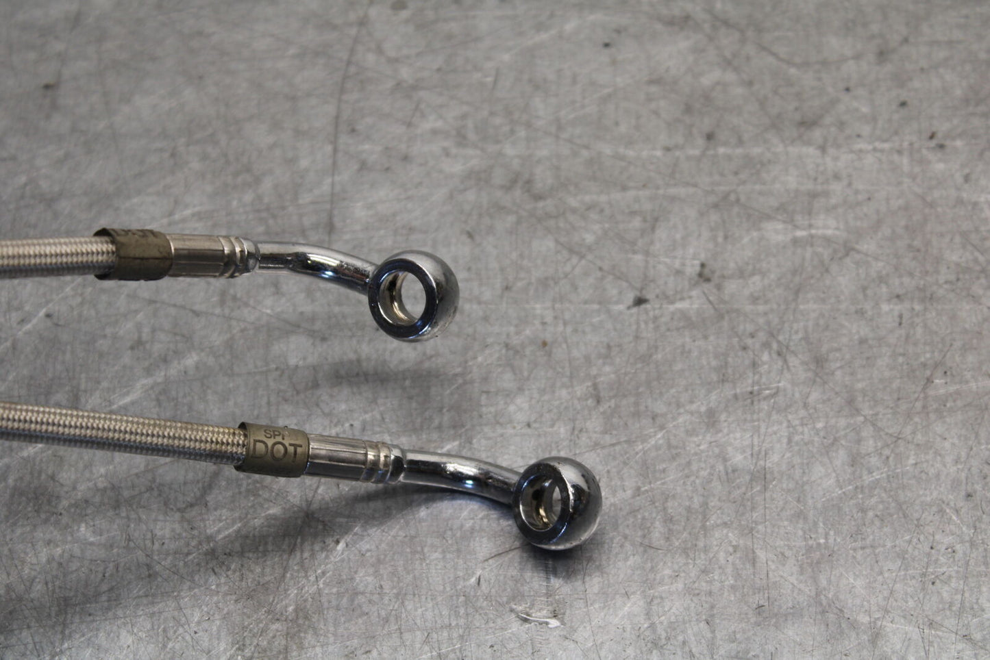 05-06 SUZUKI GSXR1000 AFTERMARKET BRAIDED FRONT BRAKE CALIPER HOSES LINES BB677