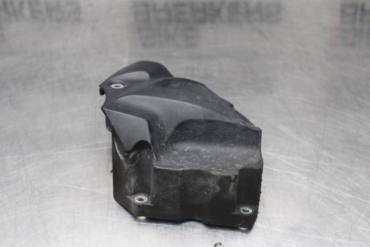17-24 SUZUKI SV650 ENGINE SPROCKET COVER BB829