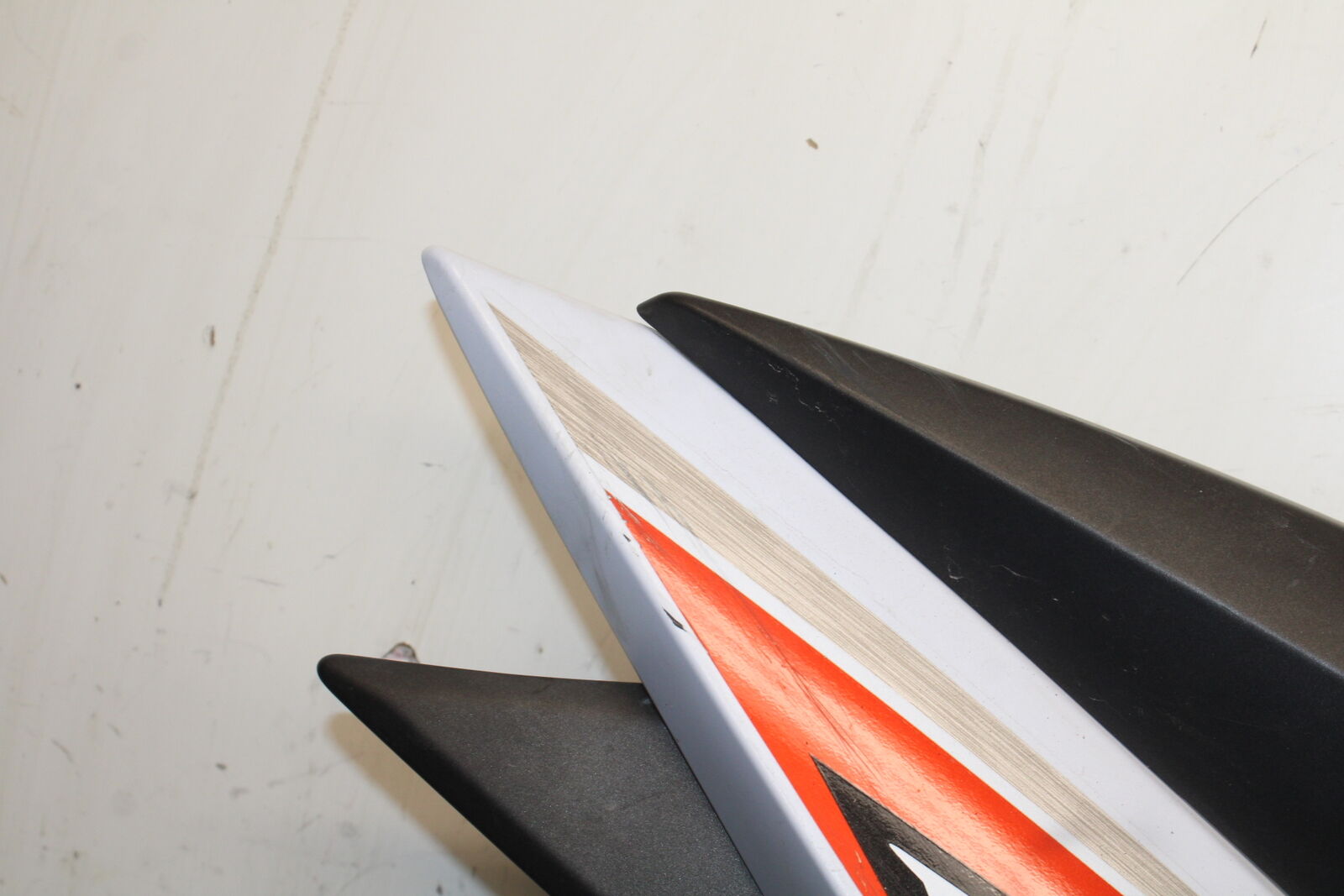 12-13 KAWASAKI Z1000 RIGHT FRONT UPPER MID SIDE FAIRING COWL PLASTIC BB743