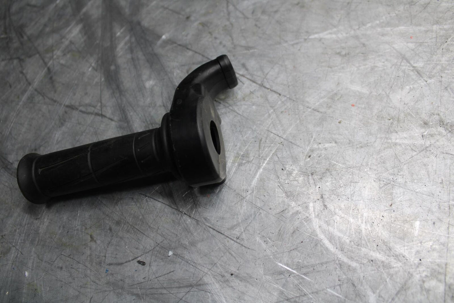 2009 Kawasaki Ninja ZX6R THROTTLE CABLE LINE HOUSING GUIDE 32099-0049 BB44