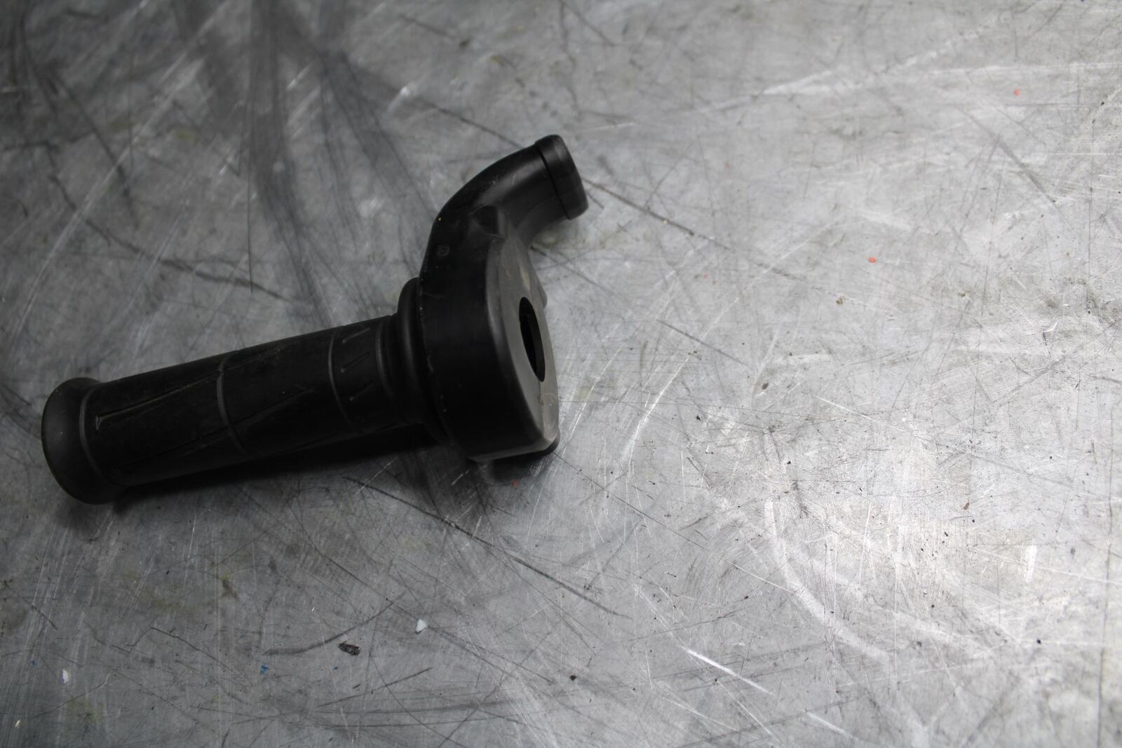 2009 Kawasaki Ninja ZX6R THROTTLE CABLE LINE HOUSING GUIDE 32099-0049 BB44