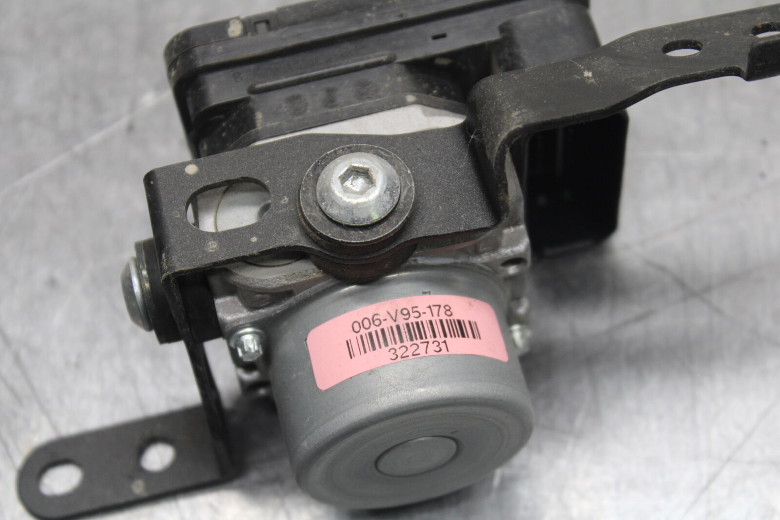 18-23 KAWASAKI NINJA 400 EX400 ABS ABS PUMP UNIT MODULE BB747