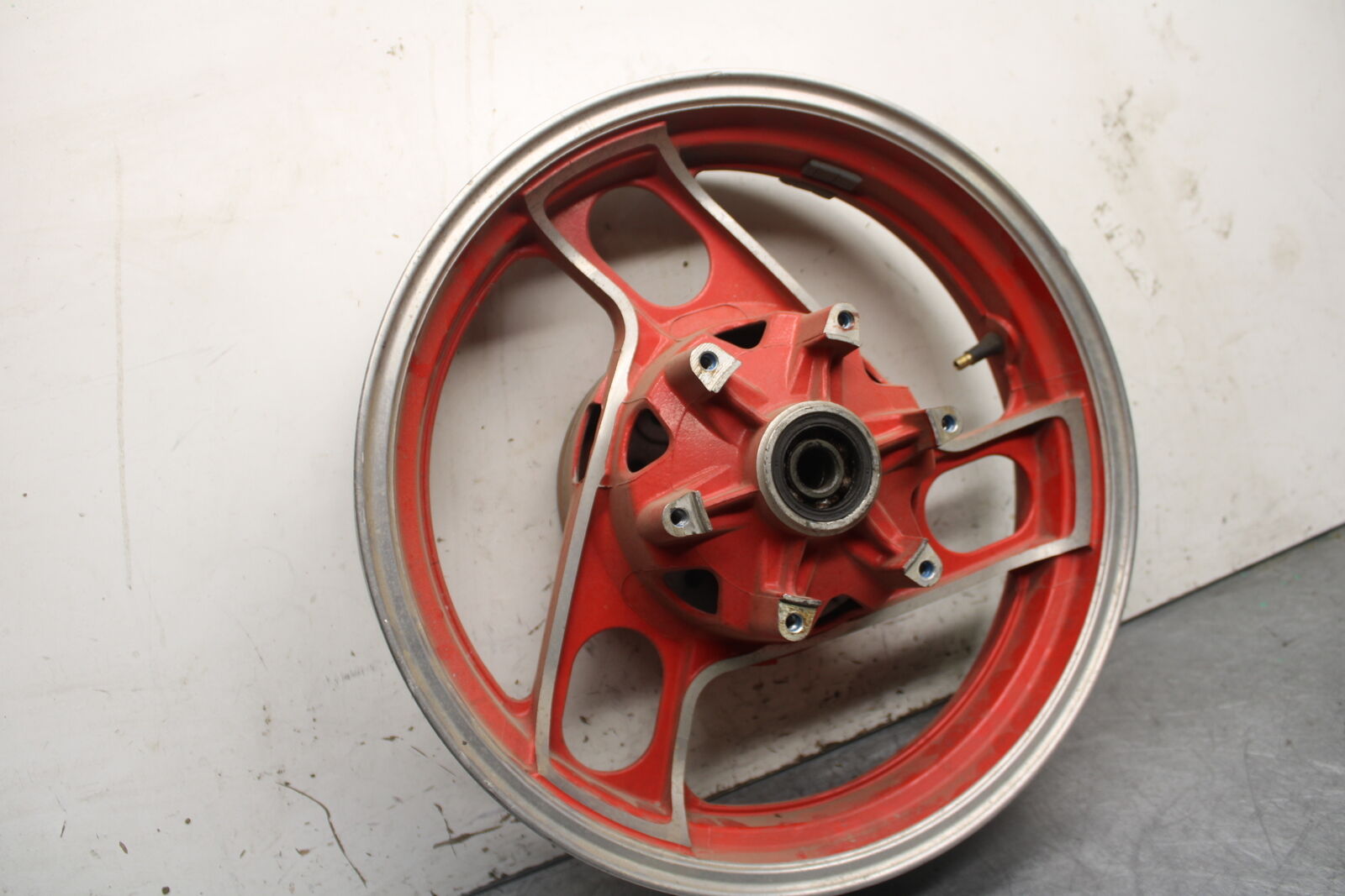 86-89 YAMAHA FJ1200 REAR WHEEL BACK RIM BB28