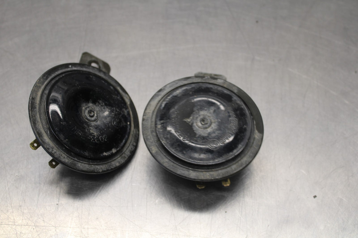 88-00 HONDA GOLDWING 1500 HORN SIGNALSET BB883
