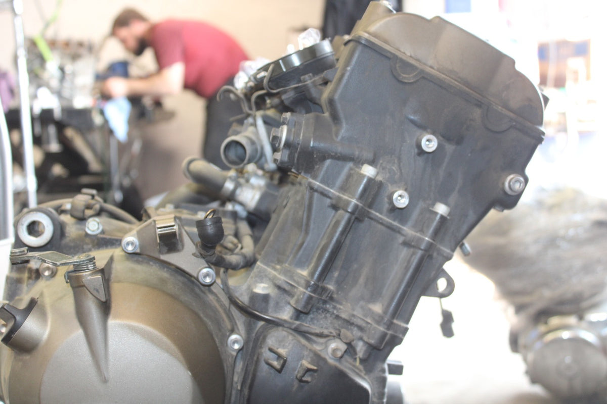 00-05 KAWASAKI NINJA ZX12R ENGINE MOTOR BB892