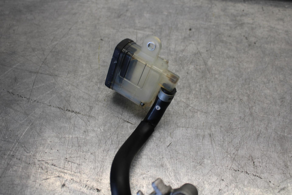 08-10 SUZUKI GSXR 600  REAR BACK BRAKE MASTER CYLINDER W RESERVOIR BB101