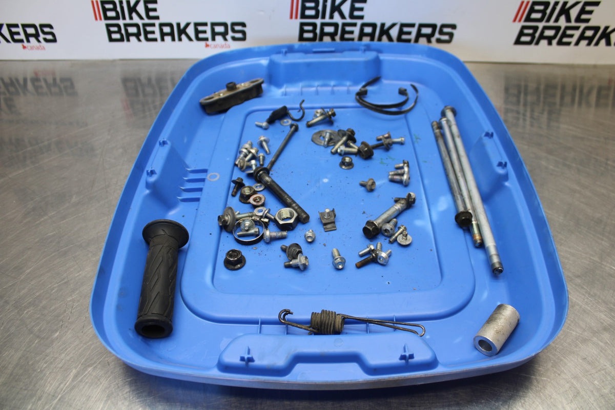 10 SUZUKI SV650 BOLTS HARDWARE SCREWS BB181