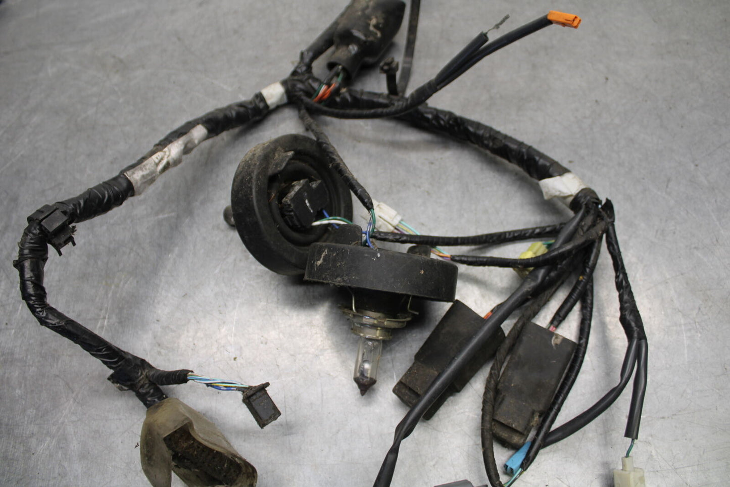 04-12 HONDA ST1300A HEADLIGHT WIRE WIRING HARNESS LOOM (ITEM B)BB669