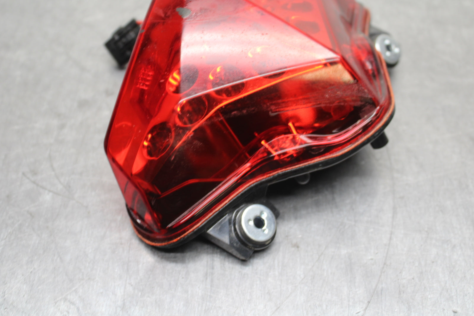 12-17 KAWASAKI NINJA 650 REAR TAIL TAILLIGHT BACK BRAKE LIGHT BB129