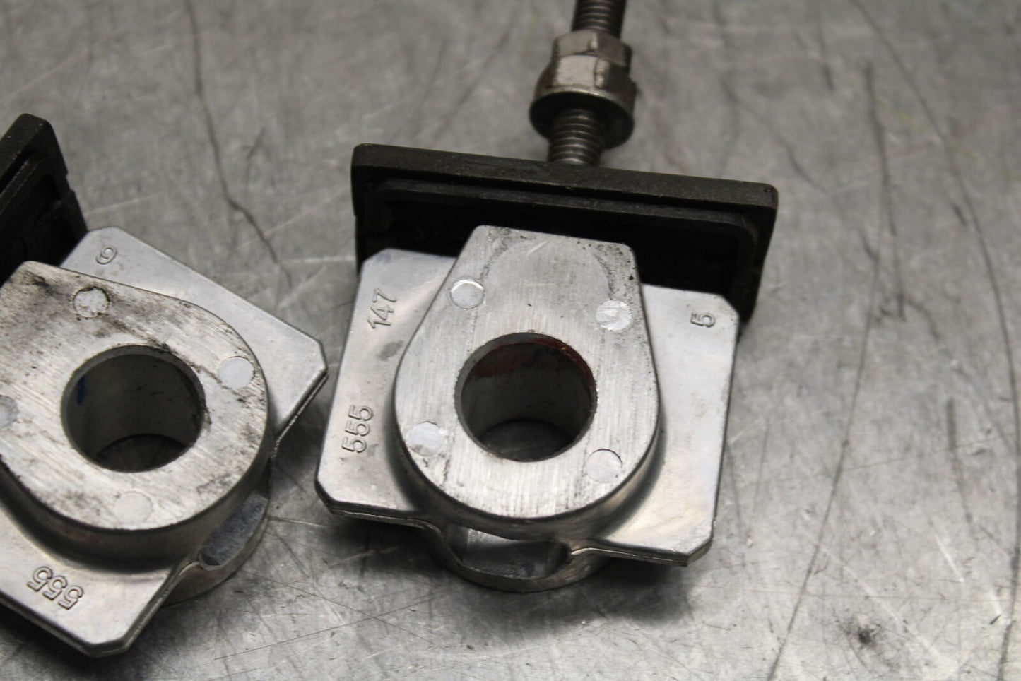 19-22 KAWASAKI Z400 SWINGARM CHAIN TENSIONER ADJUSTMENT BRACKETS  BB738