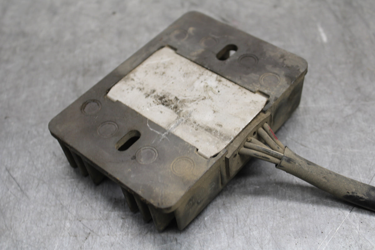 14-16 TRIUMPH AMERICA LT RECTIFIER VOLTAGE REGULATOR BB720