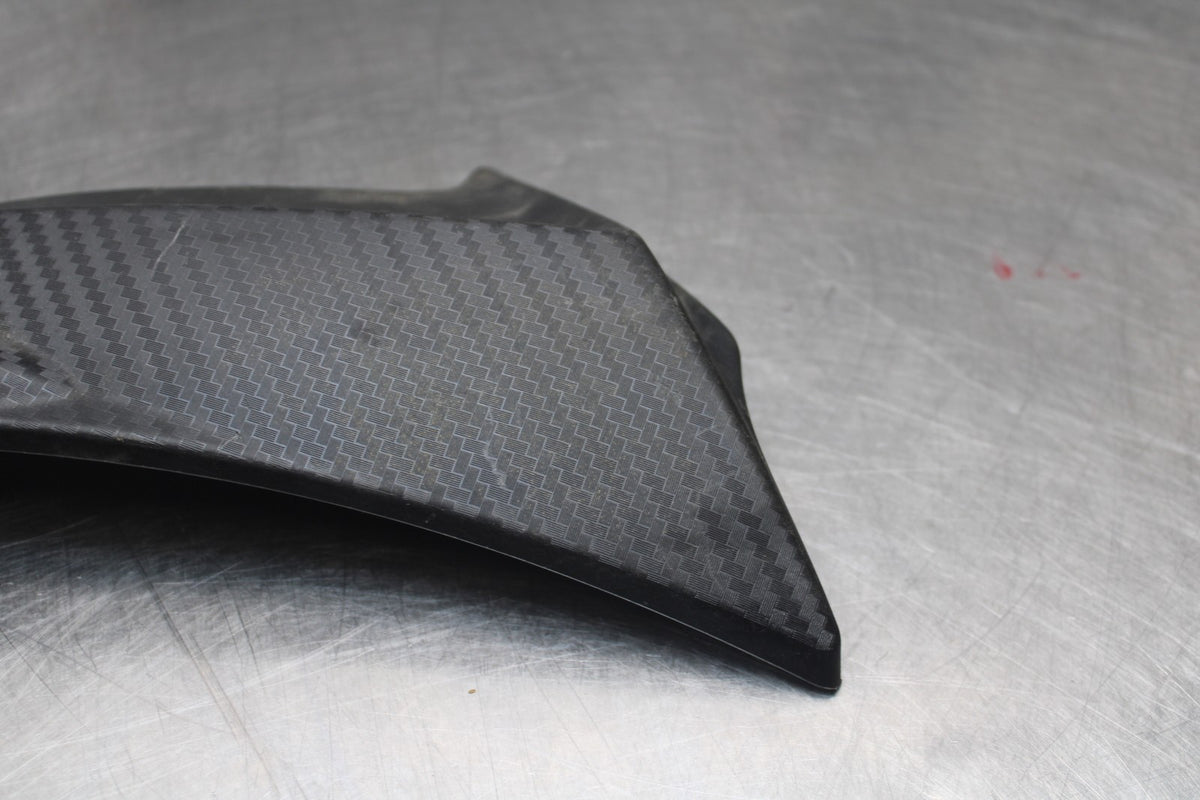 11-25 SUZUKI GSXR 600  RIGHT MID UPPER SIDE FAIRING COWL PLASTIC BB687