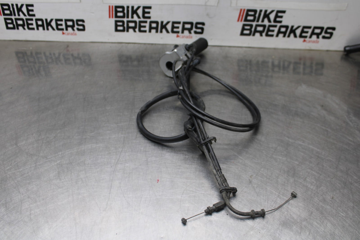 08 YAMAHA V STAR 1100 XVS1100AW CLASSIC RIGHT HANDLE KILL OFF START SWITCH BB916