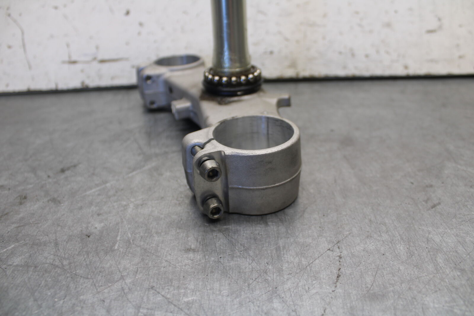 09-12 KAWASAKI NINJA ZX6R FRONT FORKS CLAMP LOWER TRIPLE TREE STEM BB698