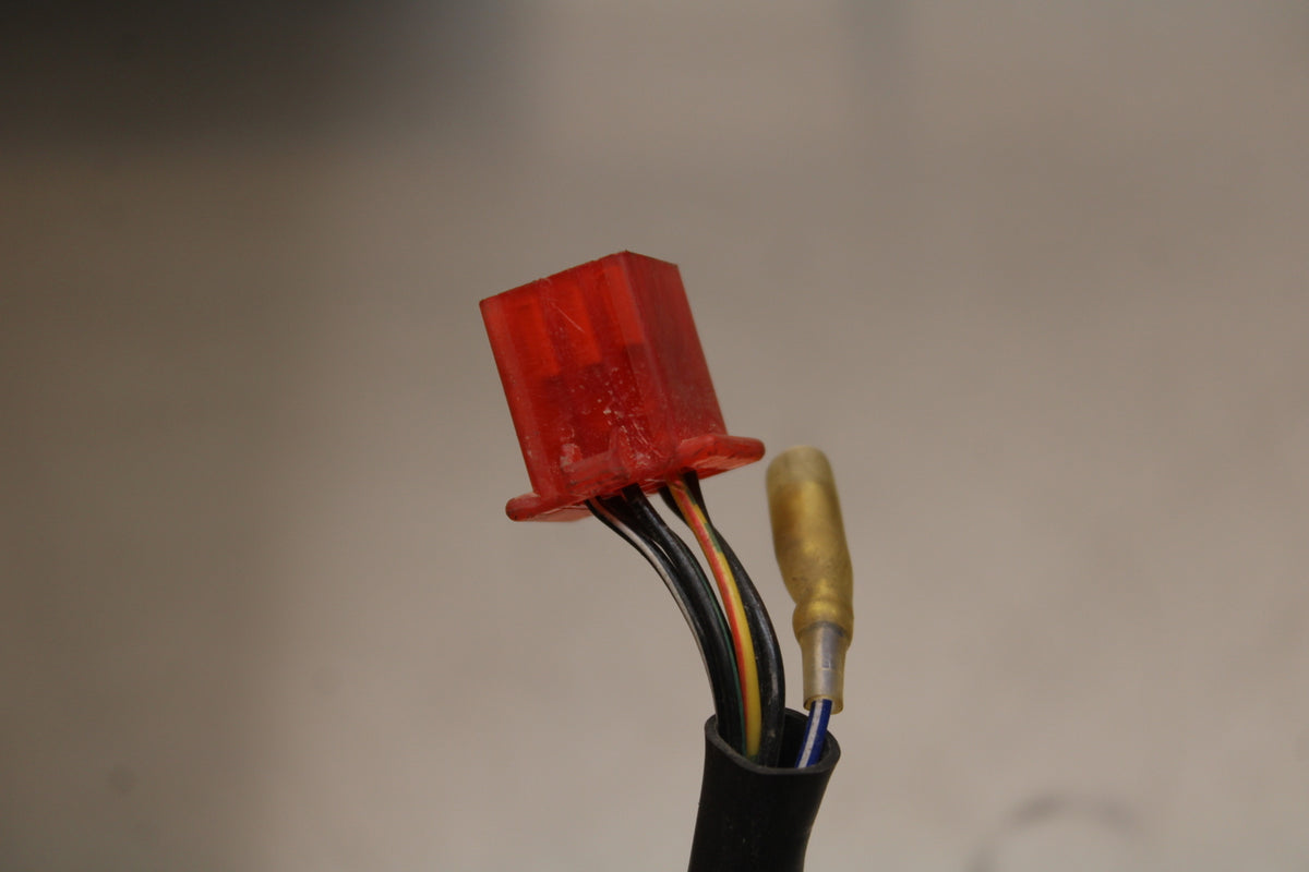 03-05 HONDA SHADOW CLASSIC 750 RIGHT CLIP ON HANDLE KILL OFF START SWITCH BB139