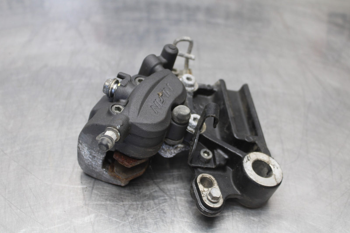 24-25 KAWASAKI NINJA 500 ABS REAR BACK BRAKE CALIPER W MOUNT BRACKET BB899