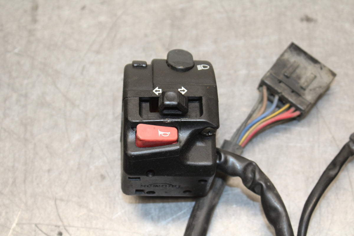 03-04 TRIUMPH DAYTONA 600 LEFT CLIP ON HANDLE HORN SIGNALS SWITCH SWITCHES BB745