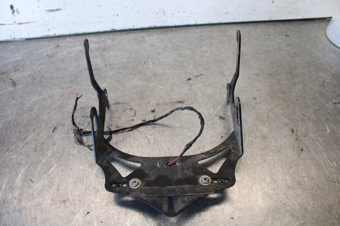 03-04 HONDA CBR600RR R&G FENDER ELIMINATOR LICENSE PLATE BRACKET BB661