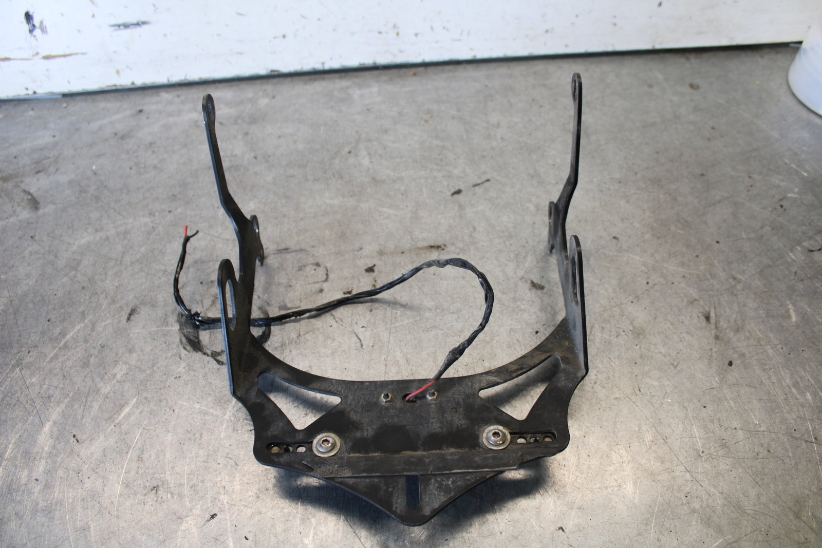 03-04 HONDA CBR600RR R&G FENDER ELIMINATOR LICENSE PLATE BRACKET BB661