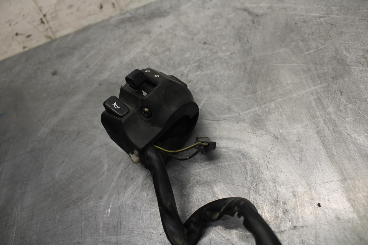 1998 Suzuki TL1000S LEFT CLIP ON HANDLE HORN SIGNALS SWITCH  BB508
