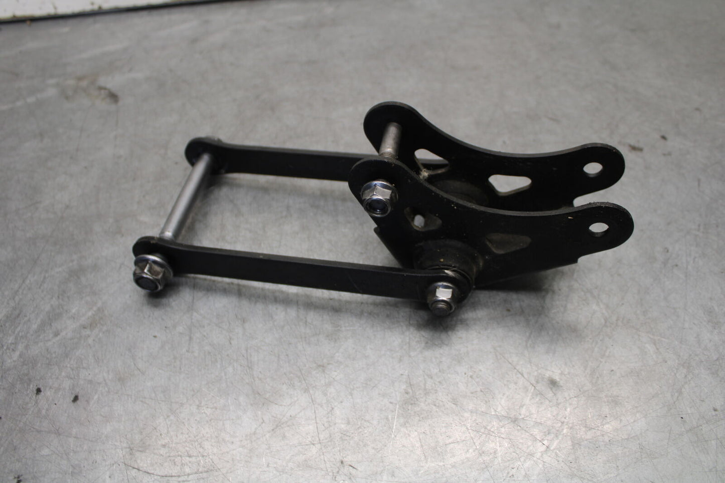 18-23 KAWASAKI NINJA 400 REAR DOGBONE SHOCK LINKAGE LINK BB660