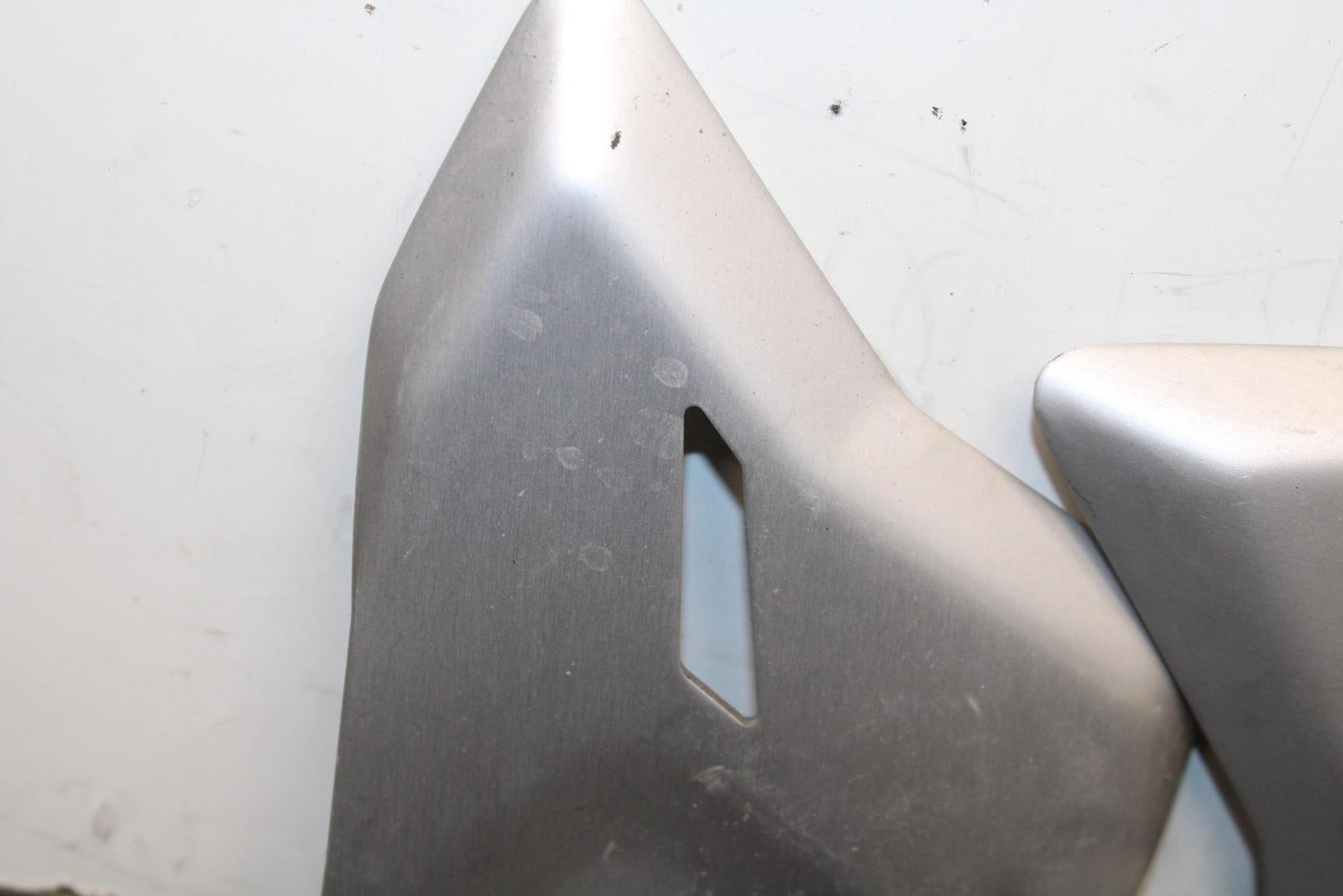 17-20 KAWASAKI NINJA 650 EX650 ABS LEFT  RightHEEL GUARD COVER  BB88