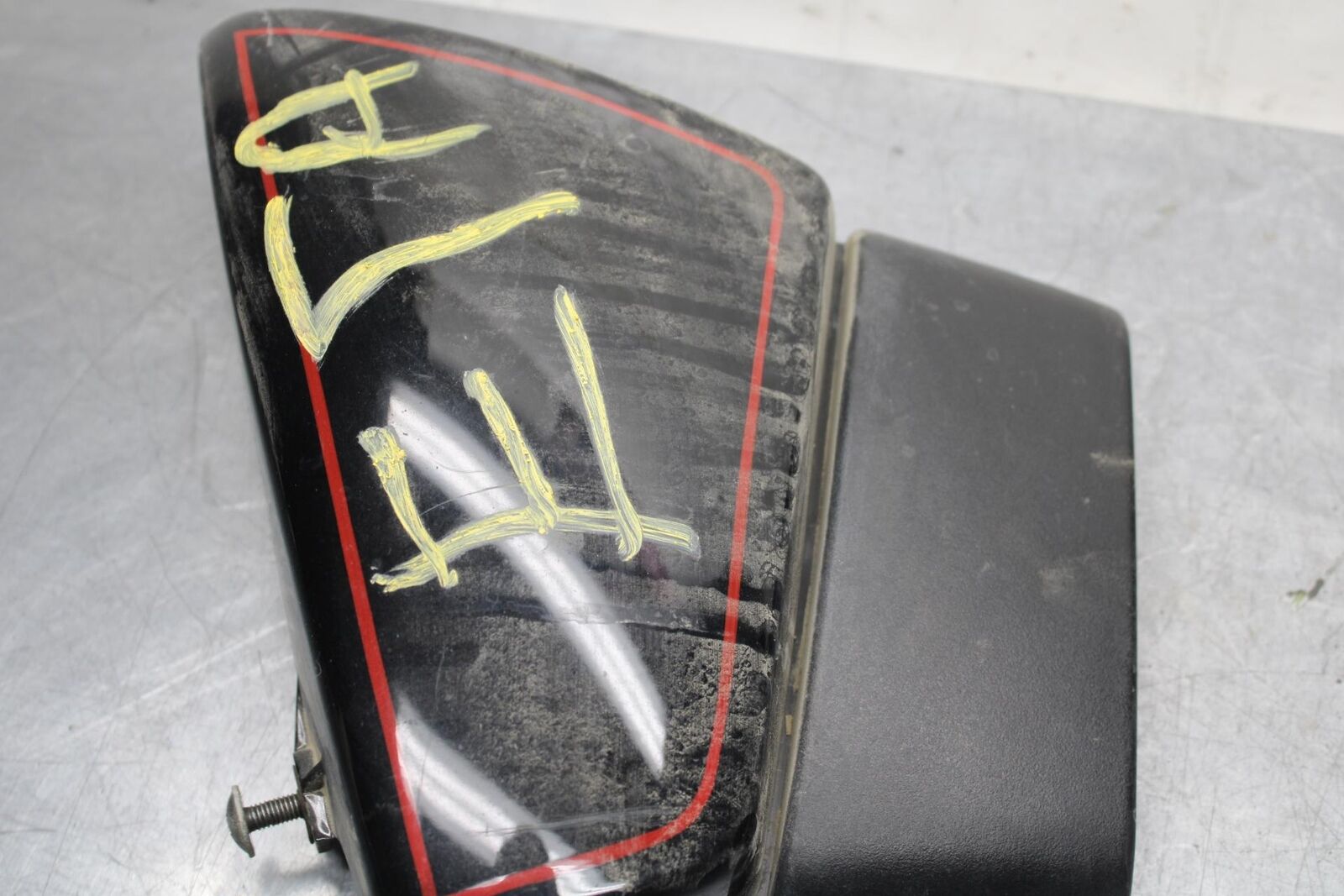 2006 Kawasaki Vulcan 900 VN900B Classic PAIR SIDE COVERS PANEL COWL BB585