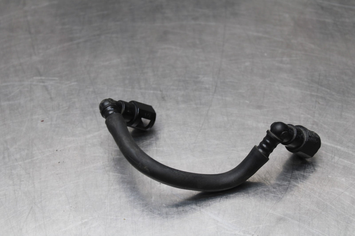 00 SUZUKI GSXR750 FUEL HOSE GAS LINE TUBE PIPE BB820