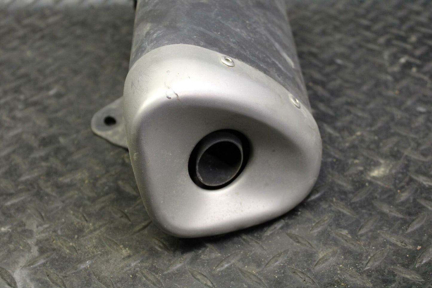 19 YAMAHA YZF R3 EXHAUST PIPE MUFFLER SLIP ON CAN SILENCER BB177