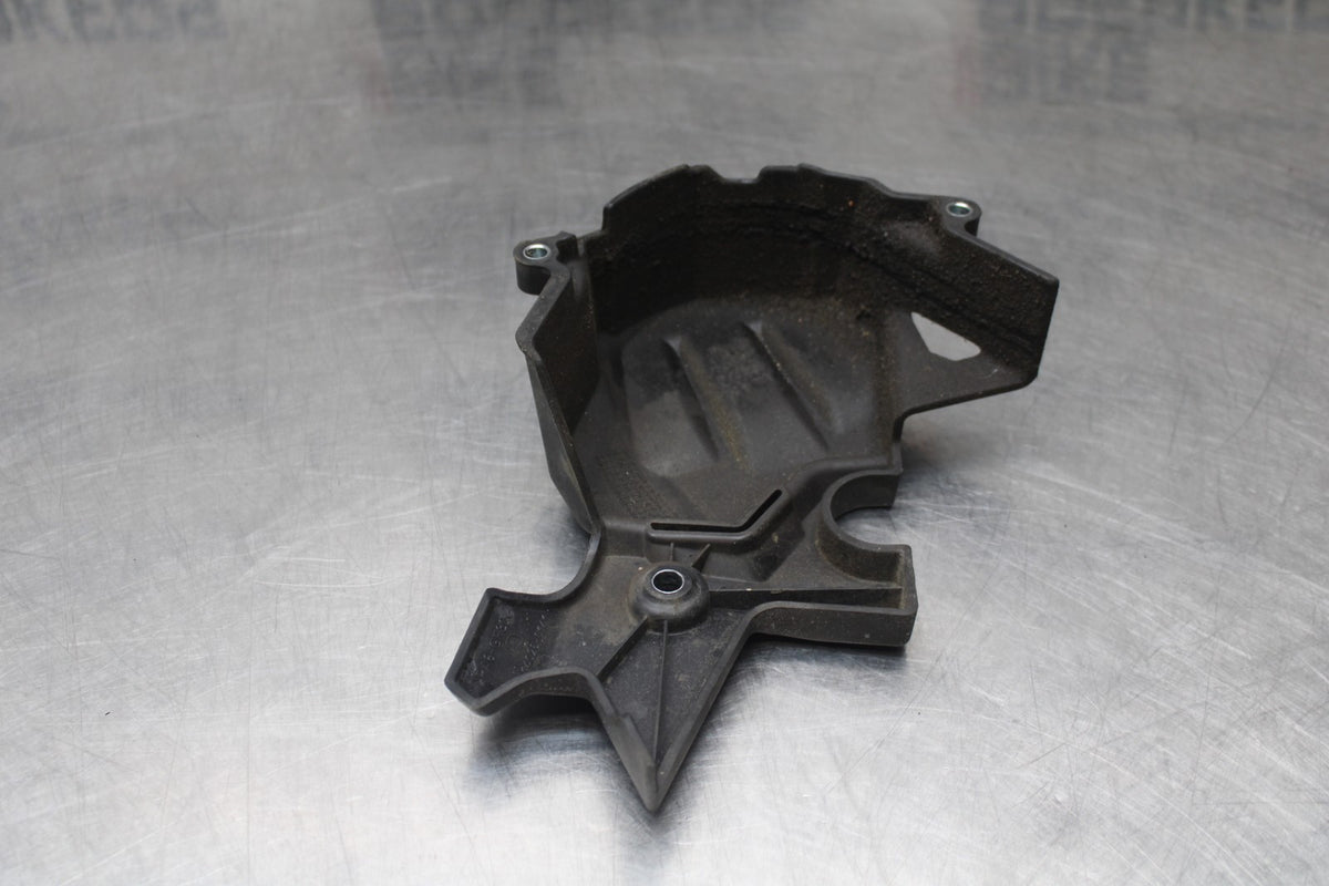 24 KAWASAKI NINJA 500 ABS ENGINE SPROCKET COVER BB818