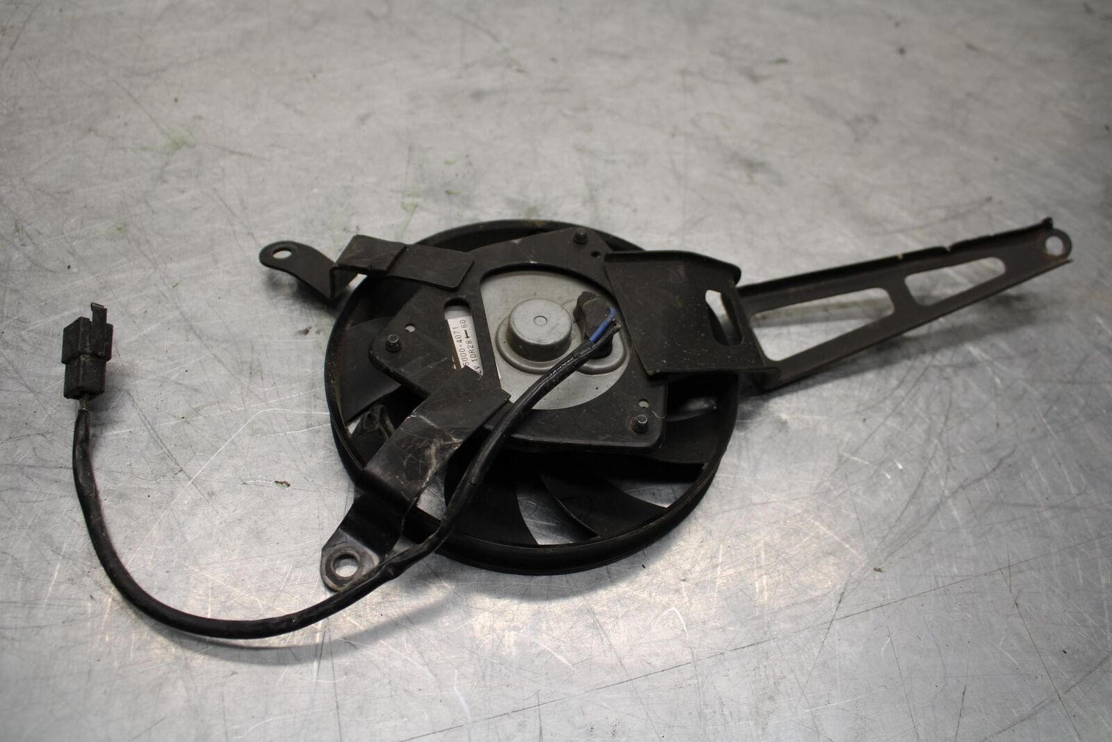 11-15 KAWASAKI ZX1000R ENGINE RADIATOR COOLING FAN BB445